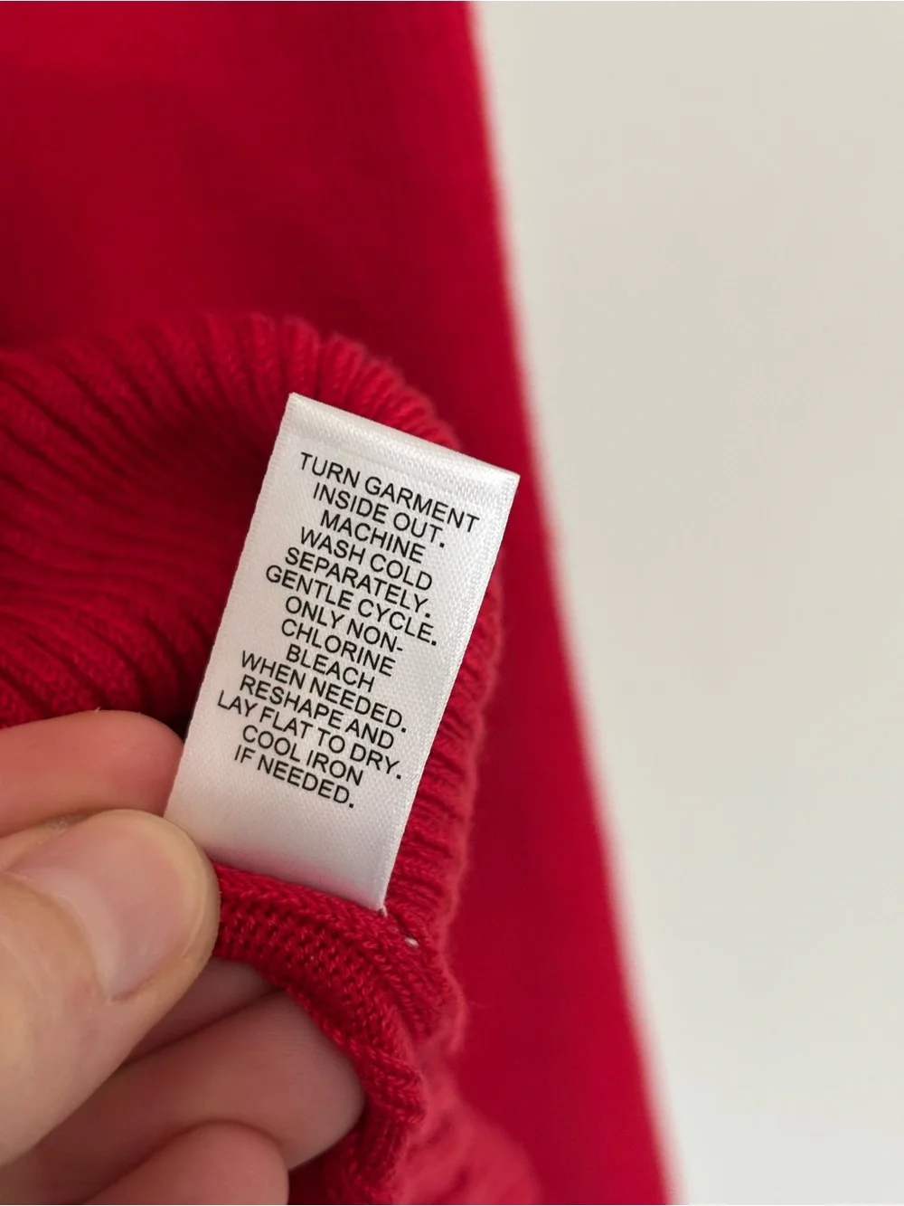 NEW Cato Ribbed Fitted Turtleneck Sweater in Red - Size L